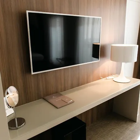 Dilman Luxury Stay-3